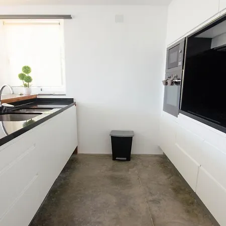 Seghers- Seaside Charm By The Apartment *